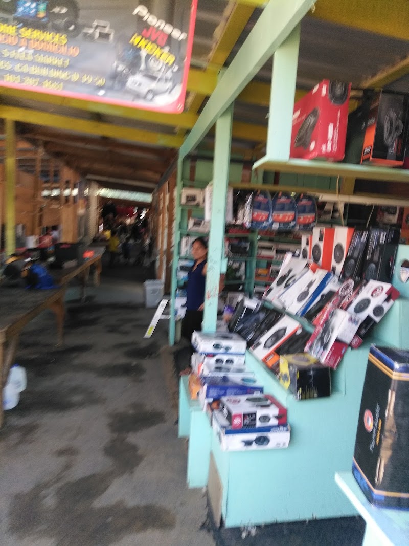 Bill's Flea Market