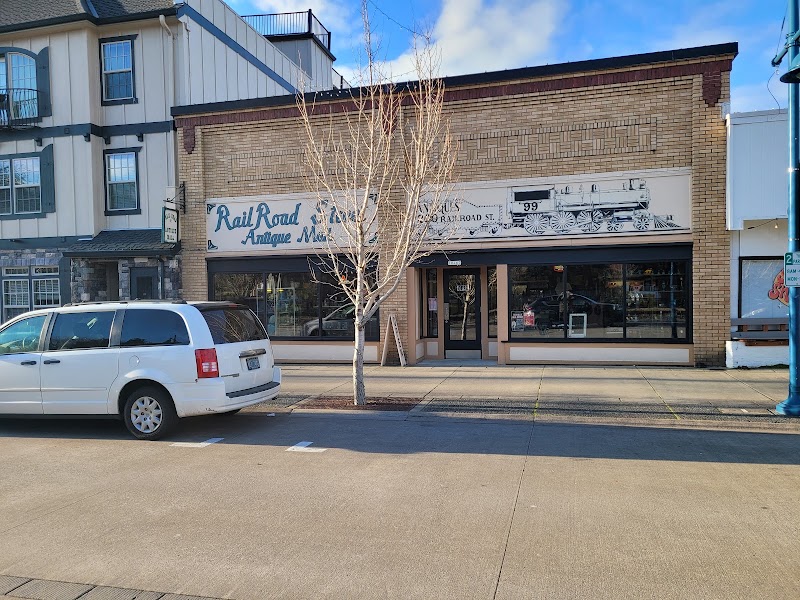 Railroad Street Antique Mall