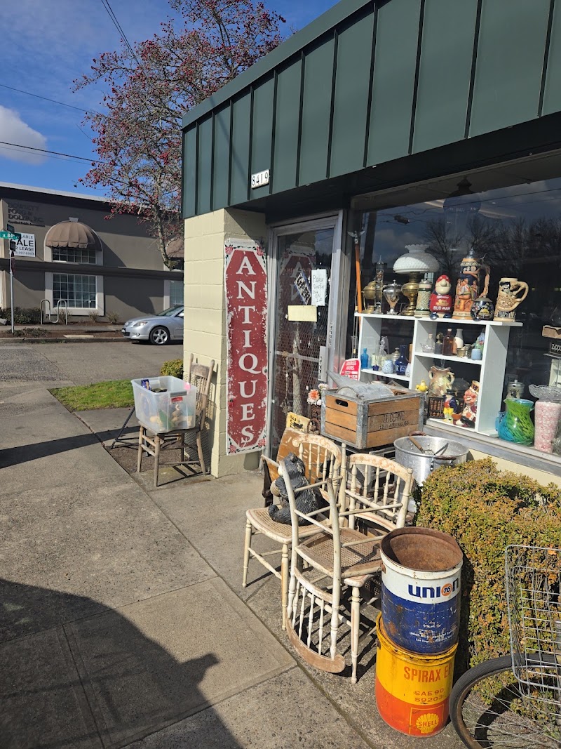 Antique Mercantile