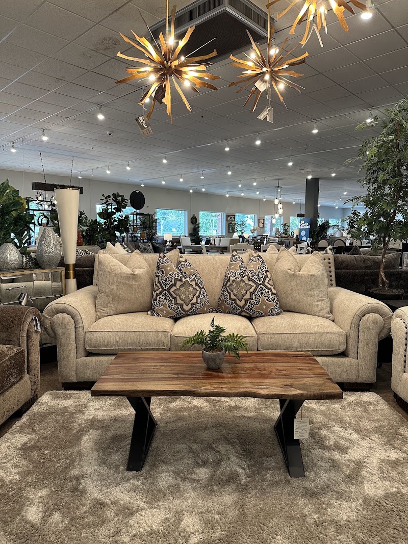HomePlace Furniture Outlet - Hubbard, OR