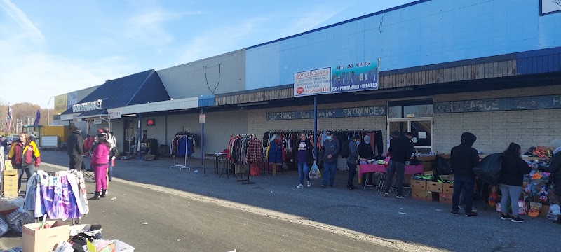 North Point Plaza Flea Market