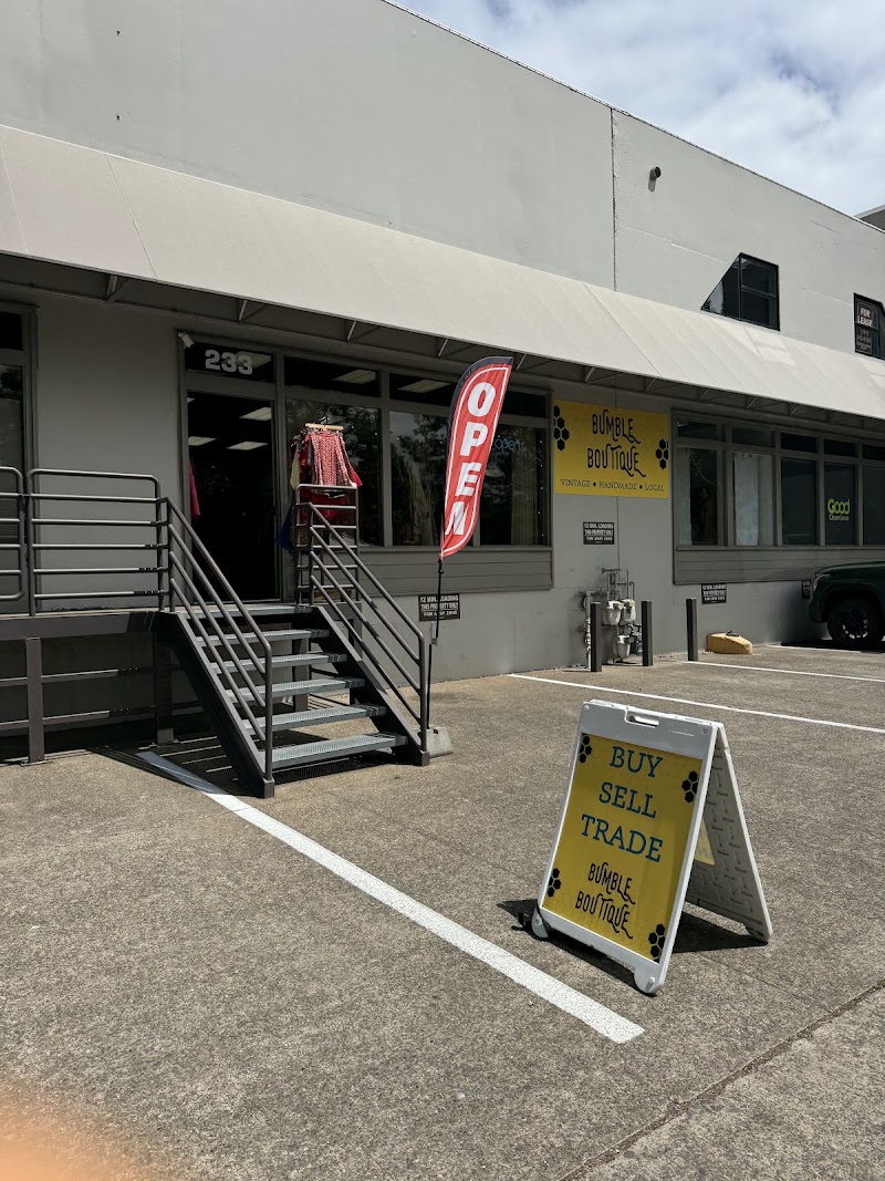 Bumble Boutique Vintage