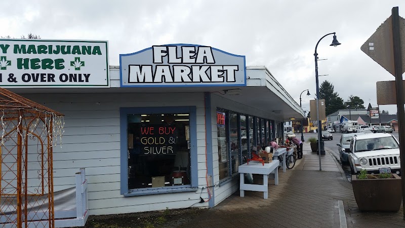 Waldport Fleamarket