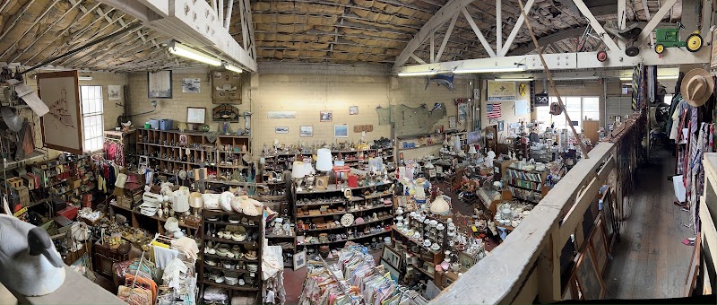 600 Spring Street Antique